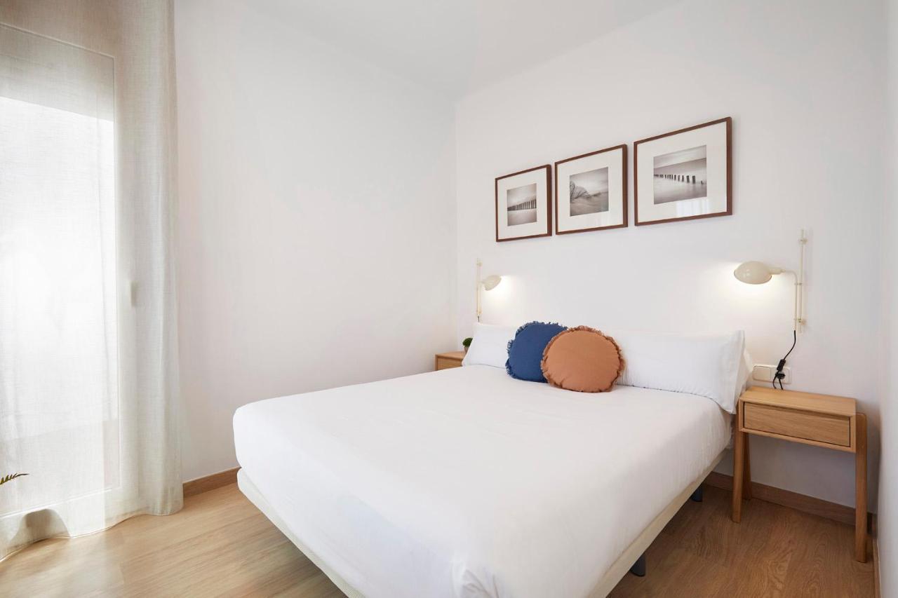 Fisa Rentals Aribau Barcellona Esterno foto