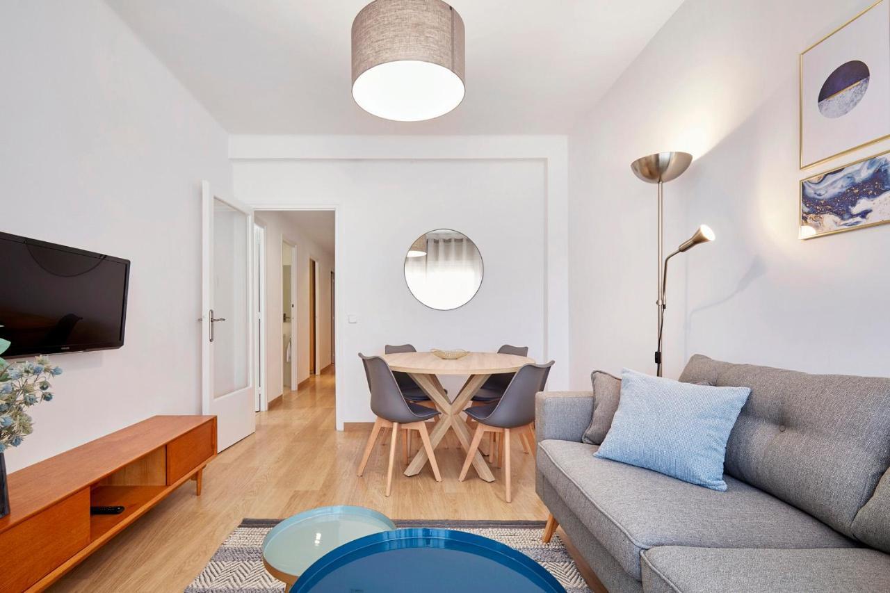 Fisa Rentals Aribau Barcellona Esterno foto
