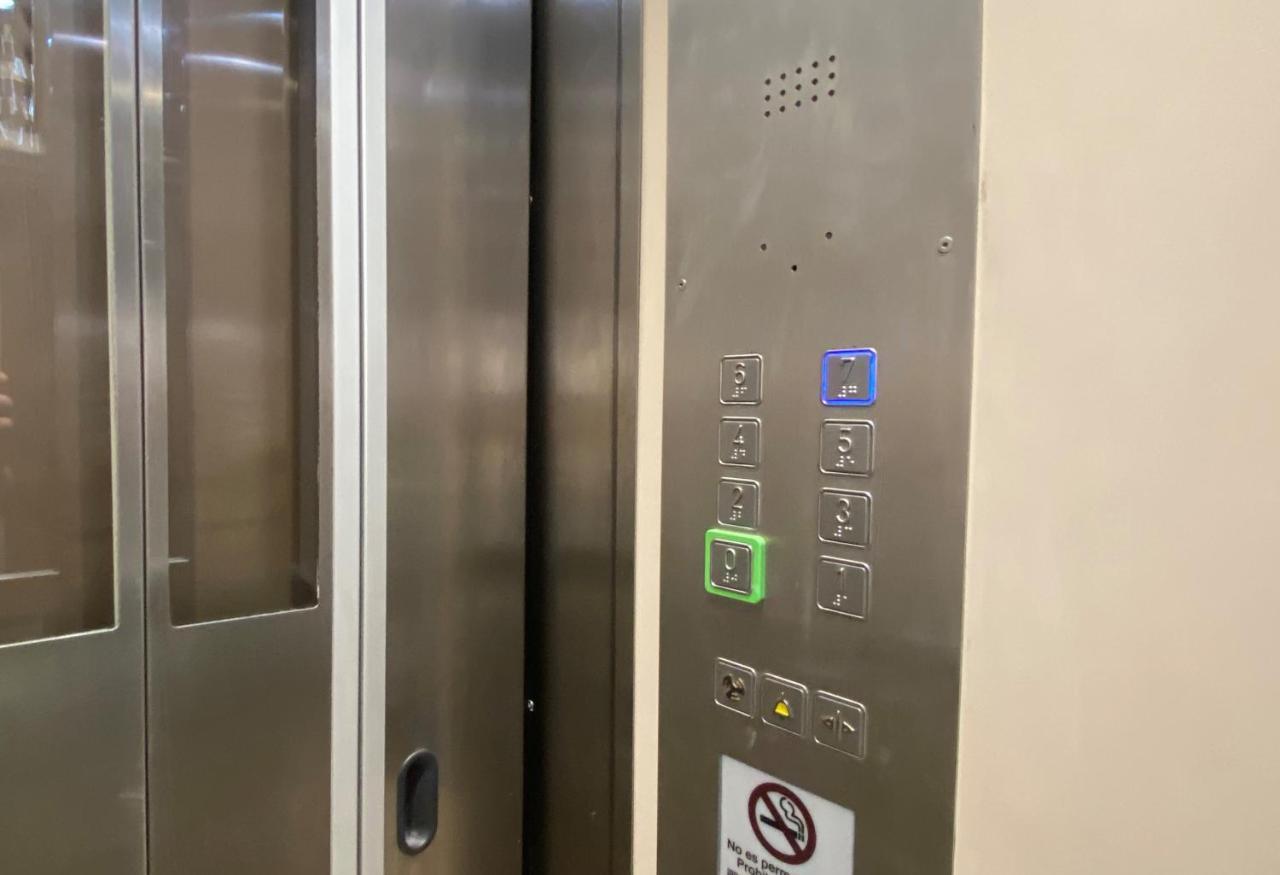 Fisa Rentals Aribau Barcellona Esterno foto
